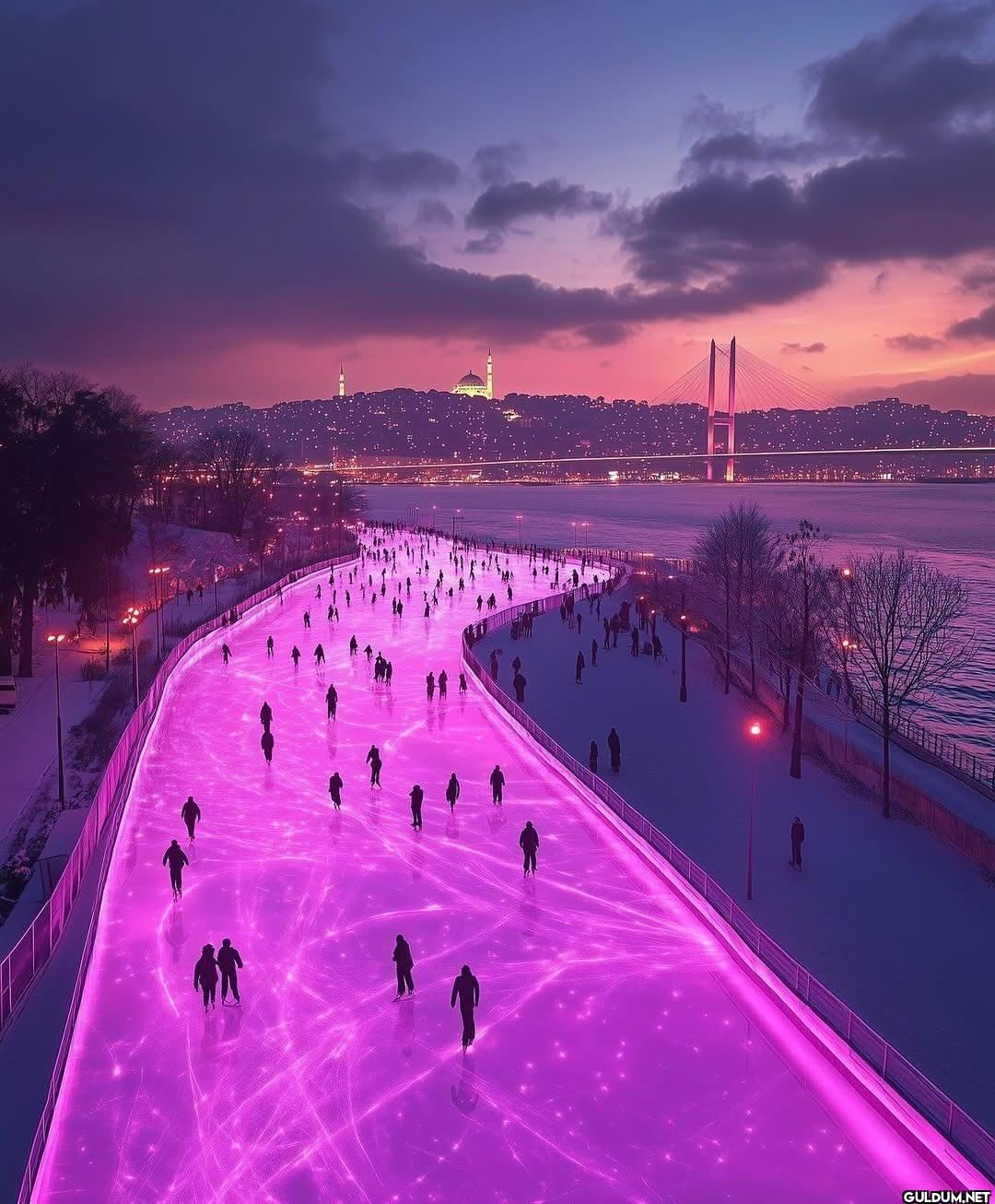 İstanbul Boğazı’nda buz...