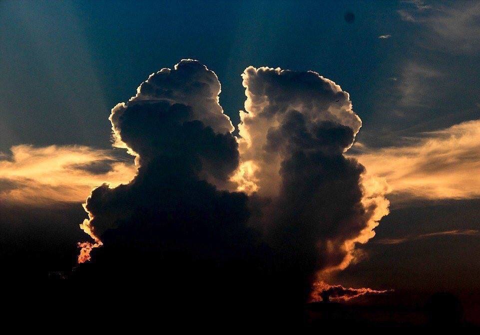 ☁️ Birbirini bulan...