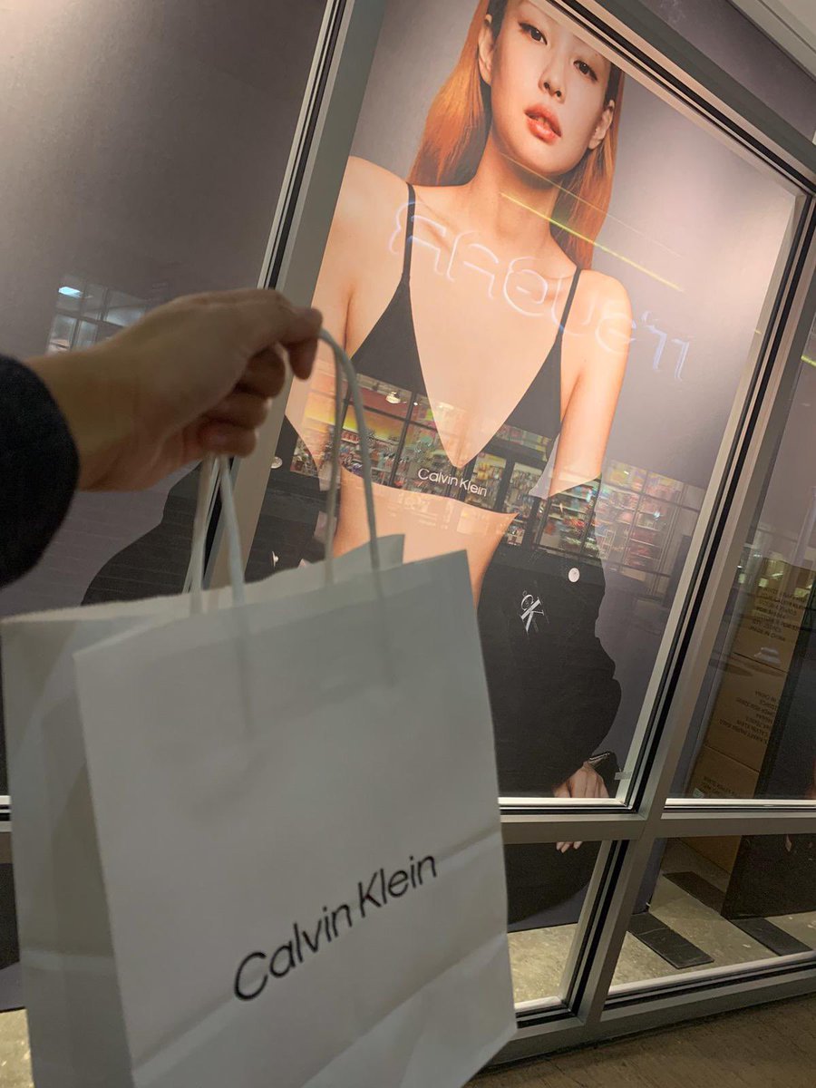 Calvin Klein Ürünlerinde...