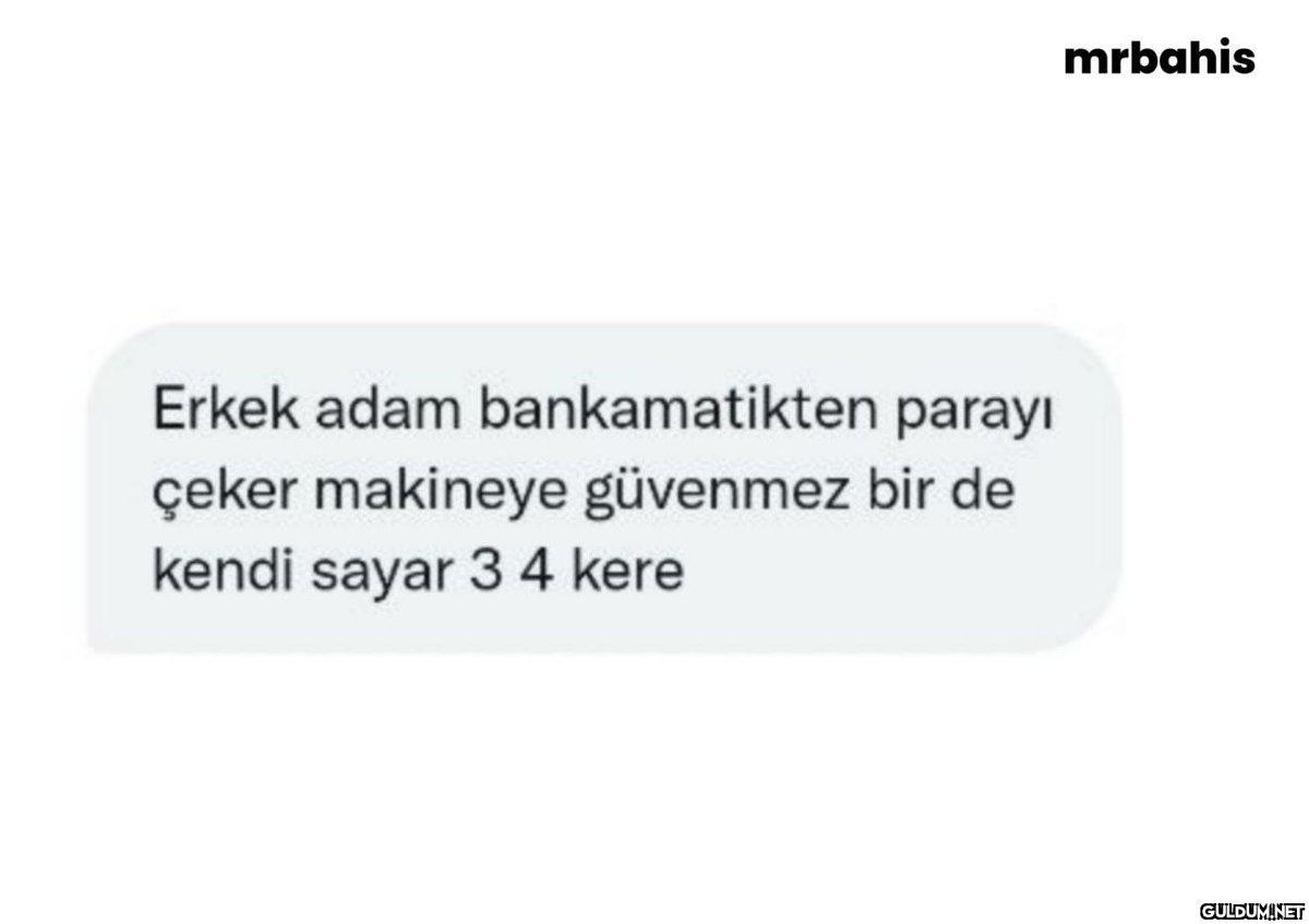 Erkek adam bankamatikten...