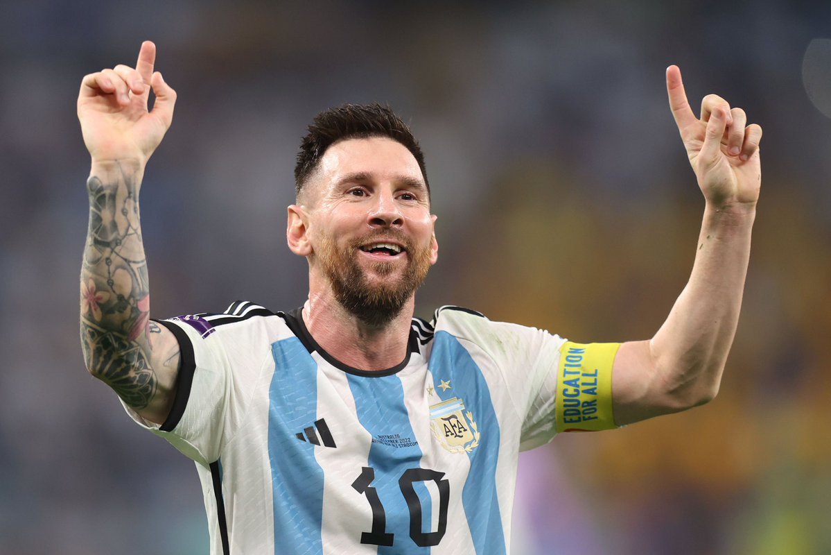Messi’yi birkaç kelime ile...