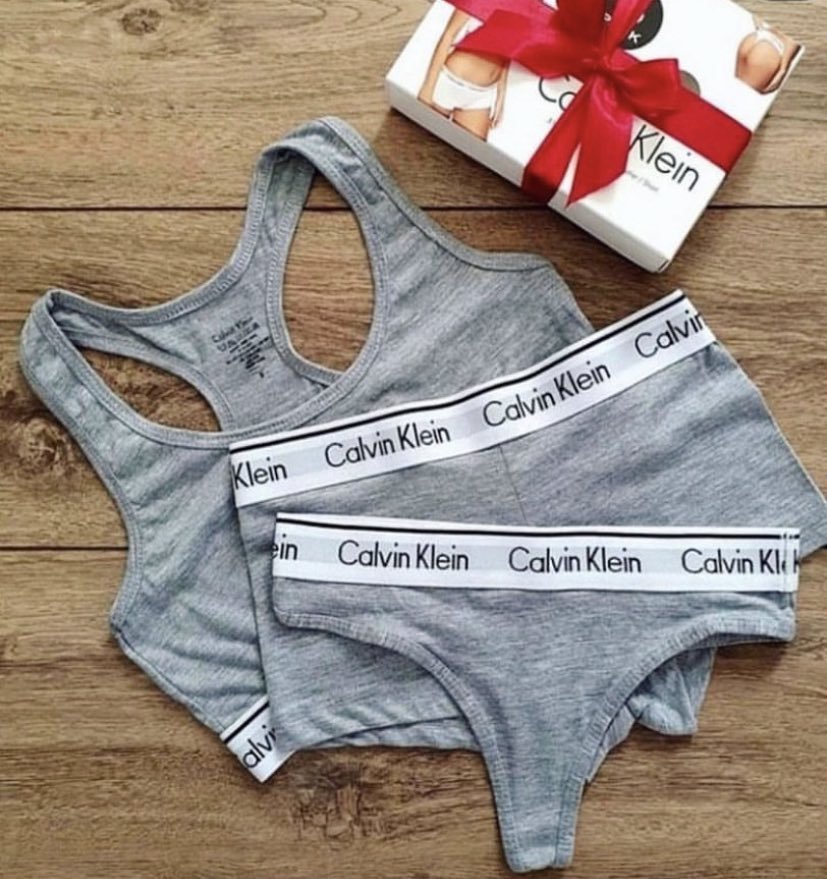 Calvin Klein Ürünlerinde...