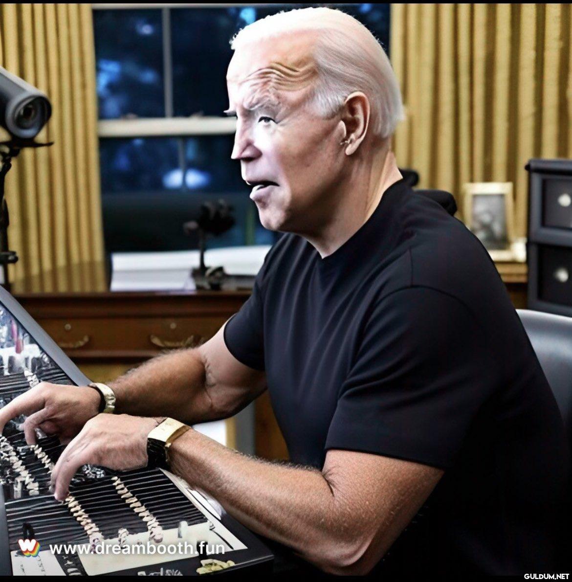 Joe Biden making music in...
