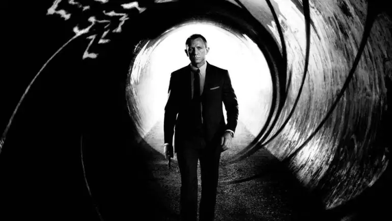 En İyi 10 James Bond Filmi...
