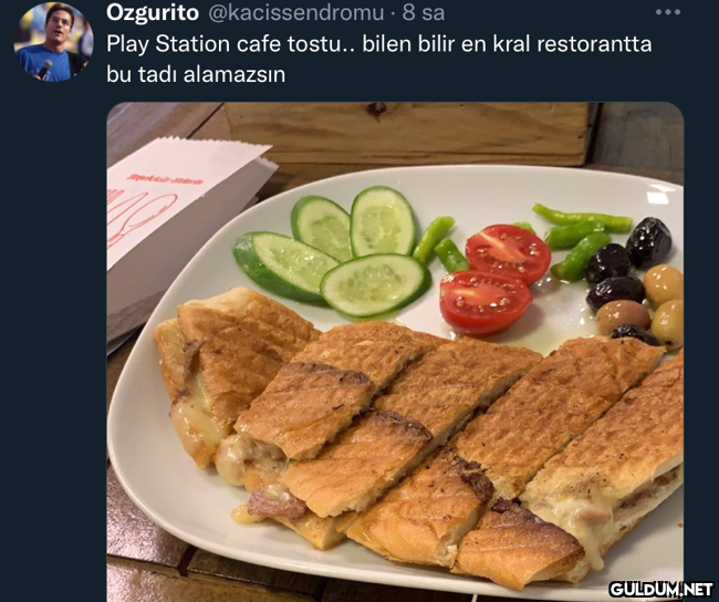 Ozgurito @kacissendromu. 8...