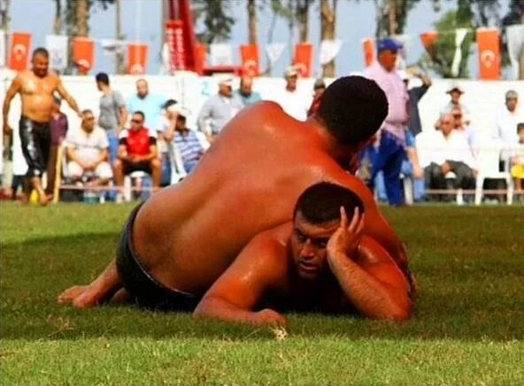 Boşvermişik seviyem...