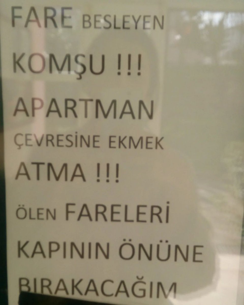 Apartman yöneticine bak,...