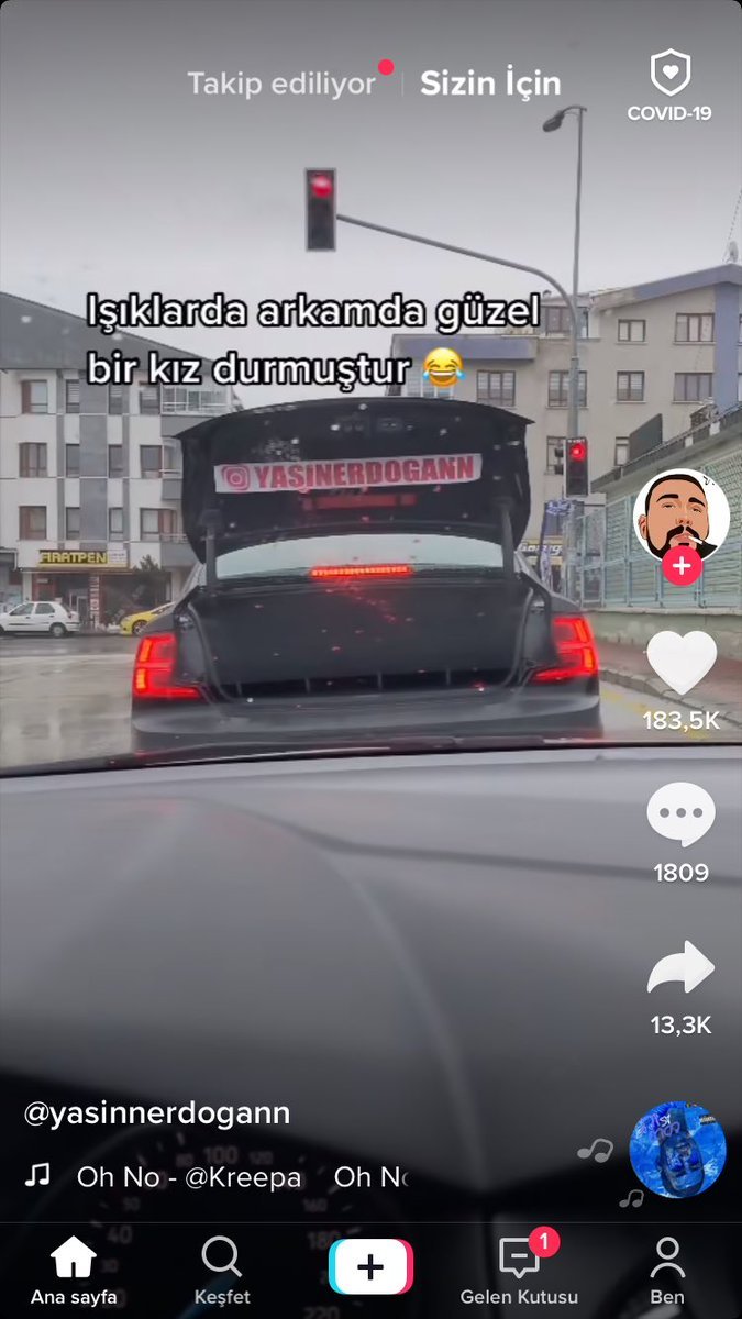 Işıklarda arkamda güzel...