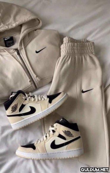 Nike’da Efsane İndirimler...