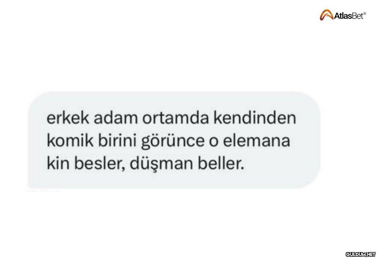 erkek adam ortamda...