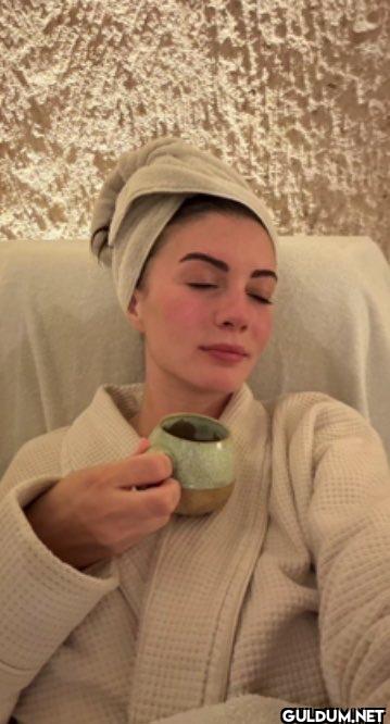 Burcu Özberk'in...