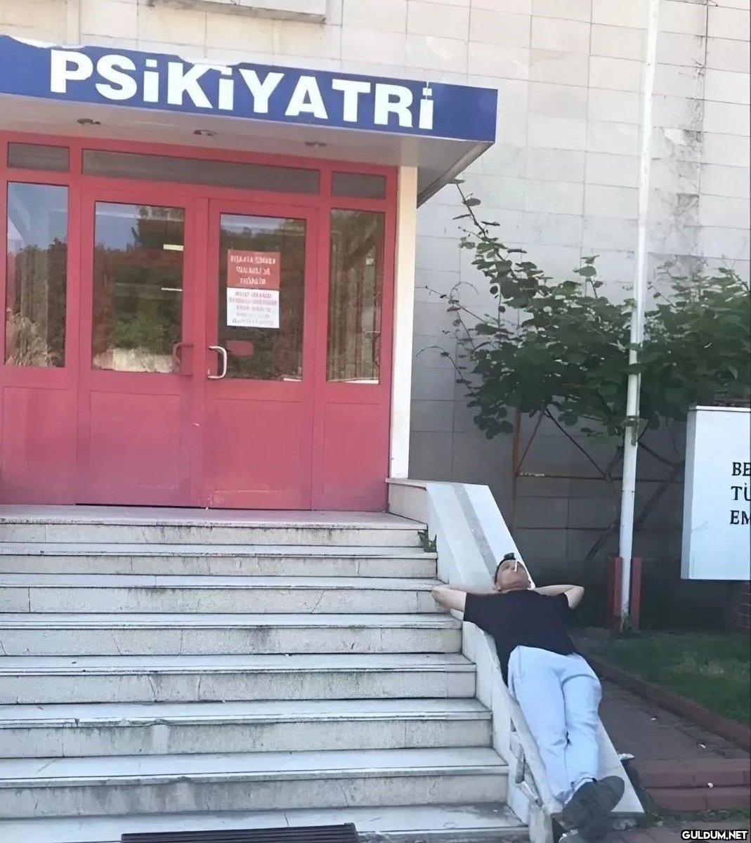 Son birkaç gündür modum...
