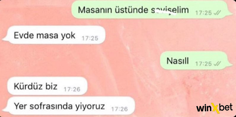 Masanın üstünde sevişelim...