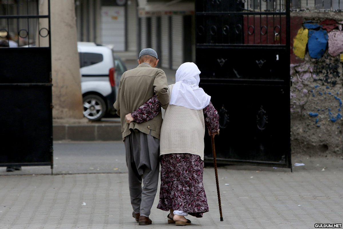 Kürtler yine romantik ve...