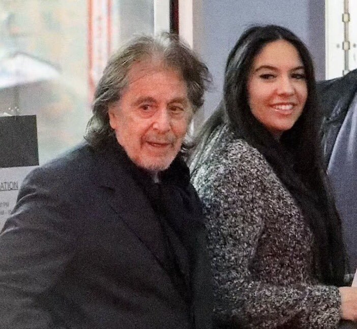 Al Pacino 83 yaşında baba...