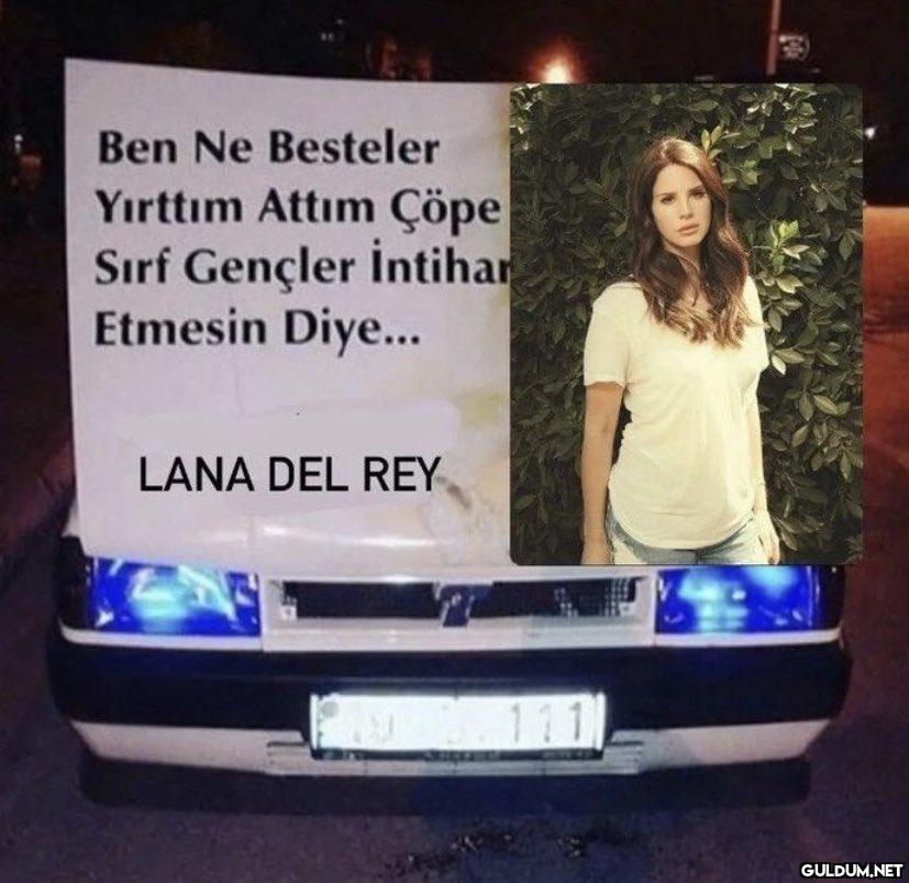 Ben Ne Besteler Yırttım...