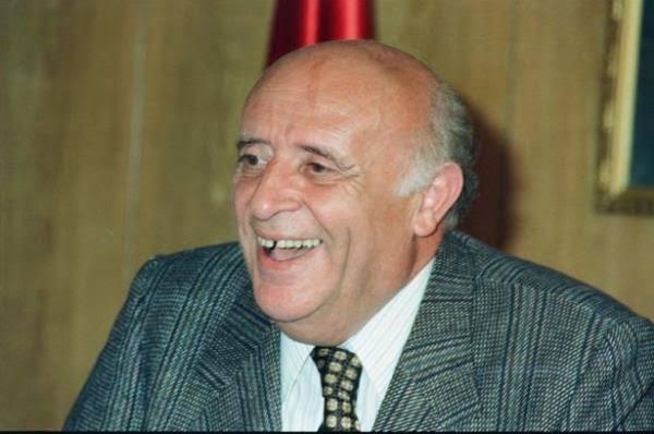 “Kerhaneleri kapatalım da...