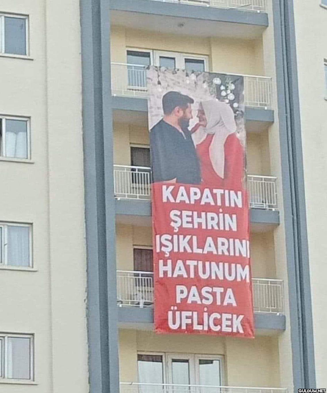 Anlamsız Fotoğraflar on...
