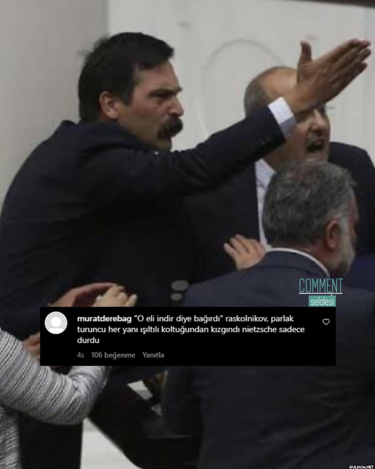 comment şelalesi on March...
