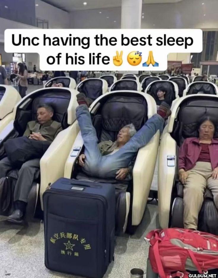 Unc having the best sleep...