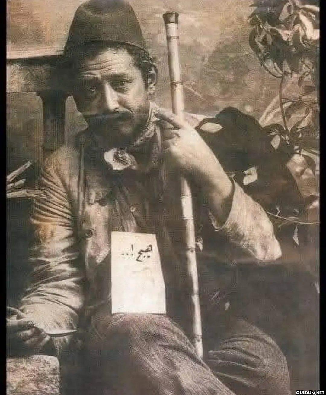 Neyzen Tevfik bir gün...