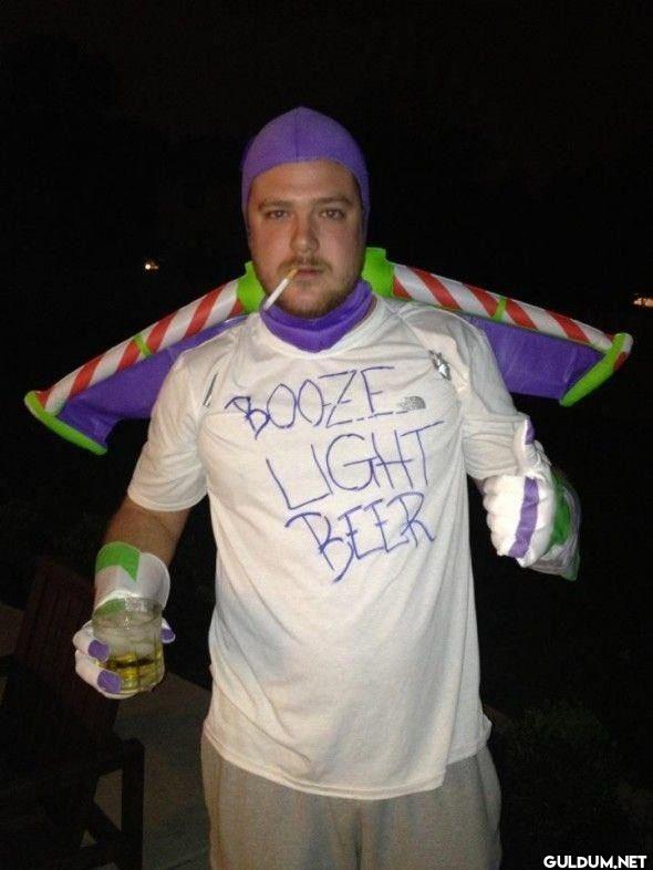 BOOZE LIGHT BEER