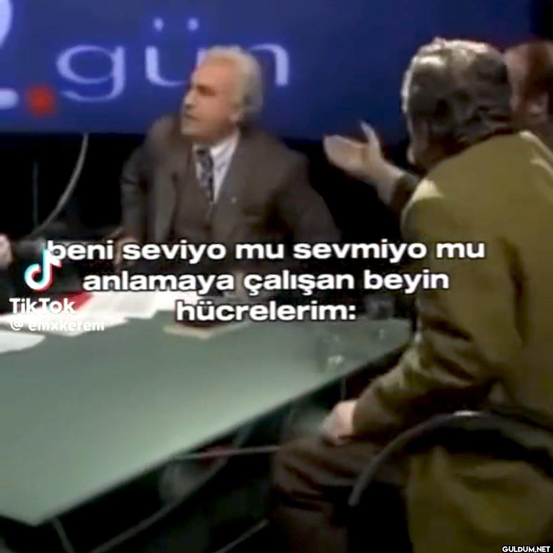 gün peni seviyo mu sevmiyo...