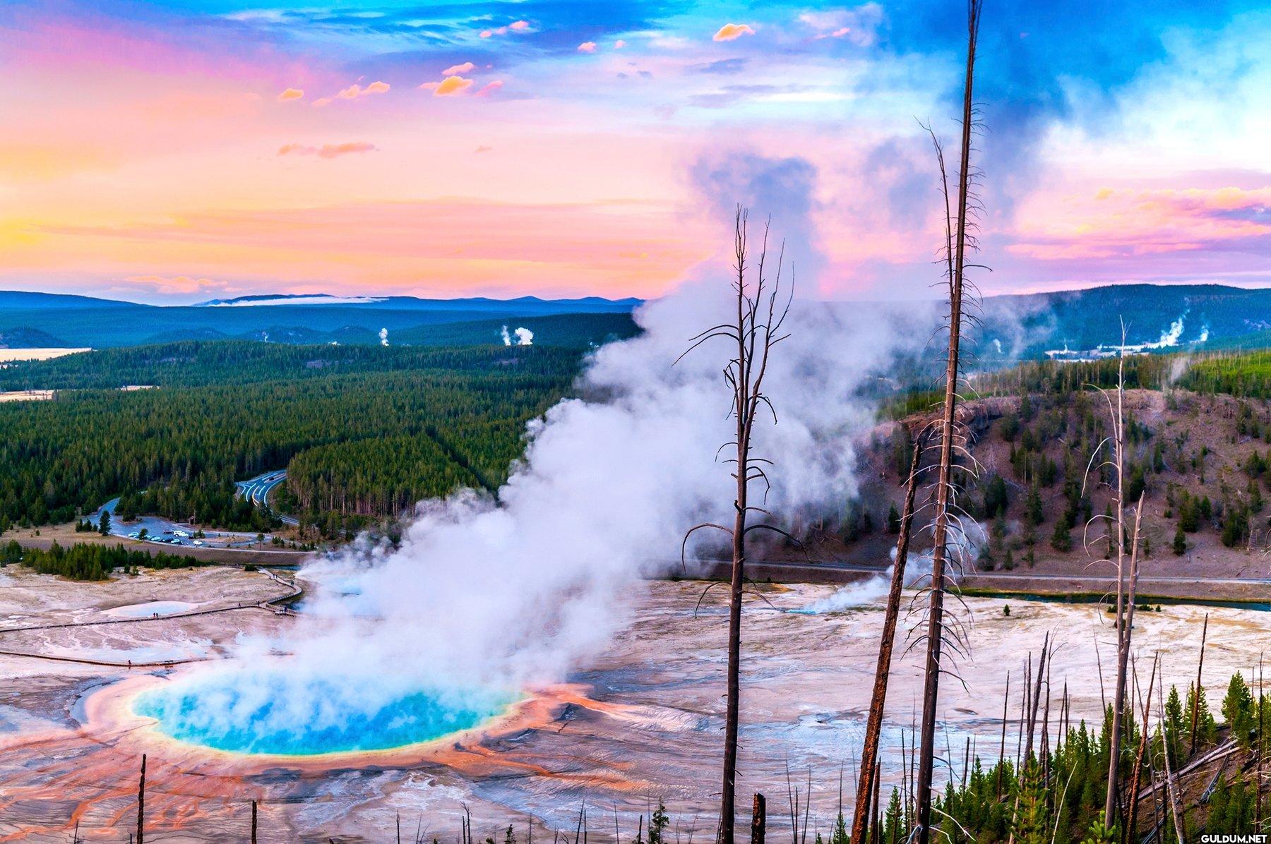 5. Grand Prismatic Spring,...
