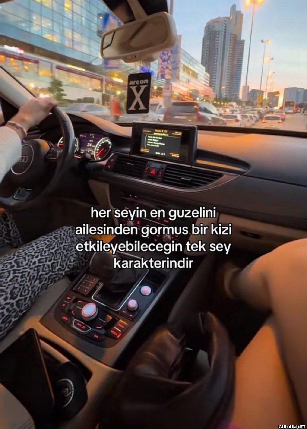 are on X her seyin en...