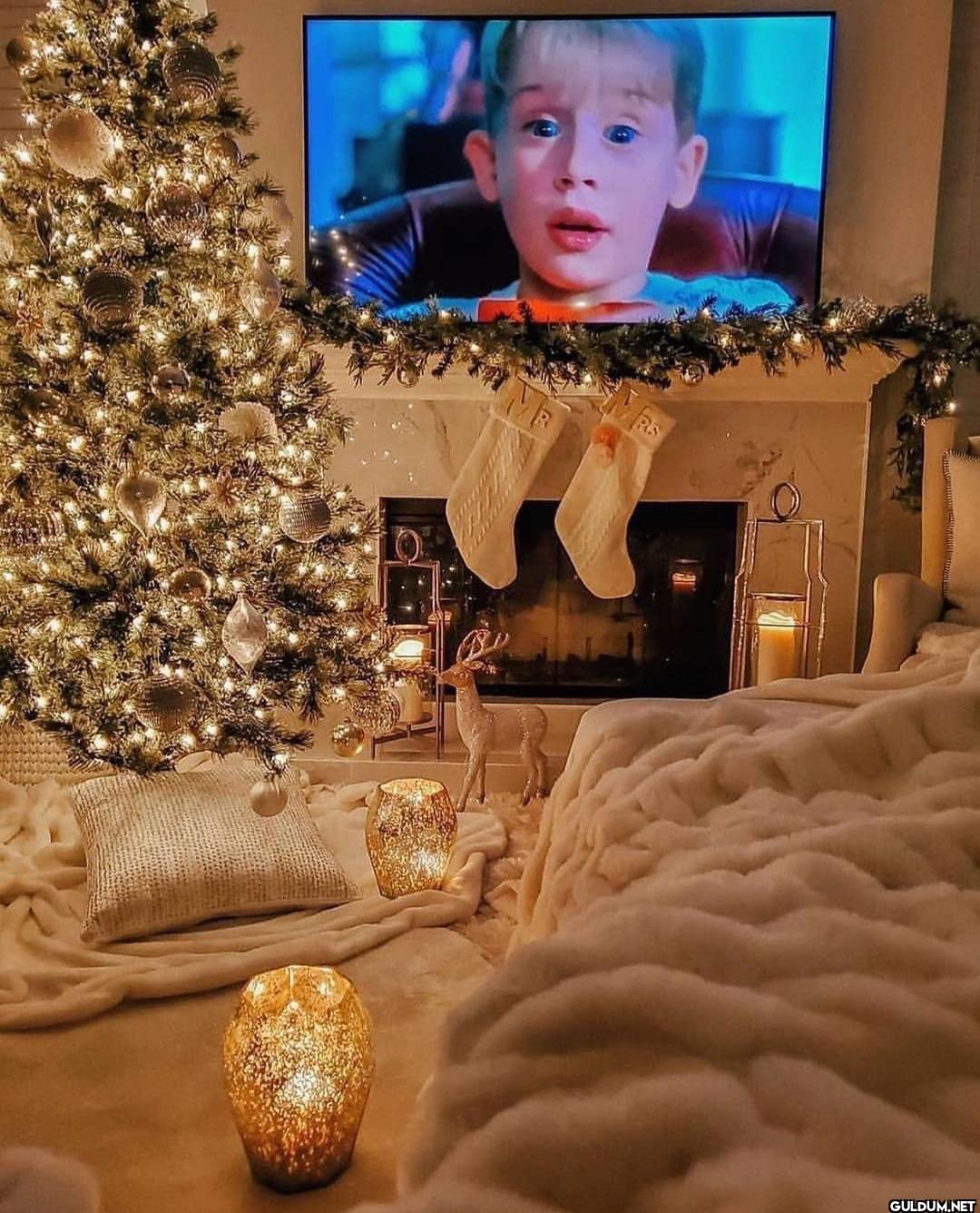 Best time of the year ❄️🎄    RS