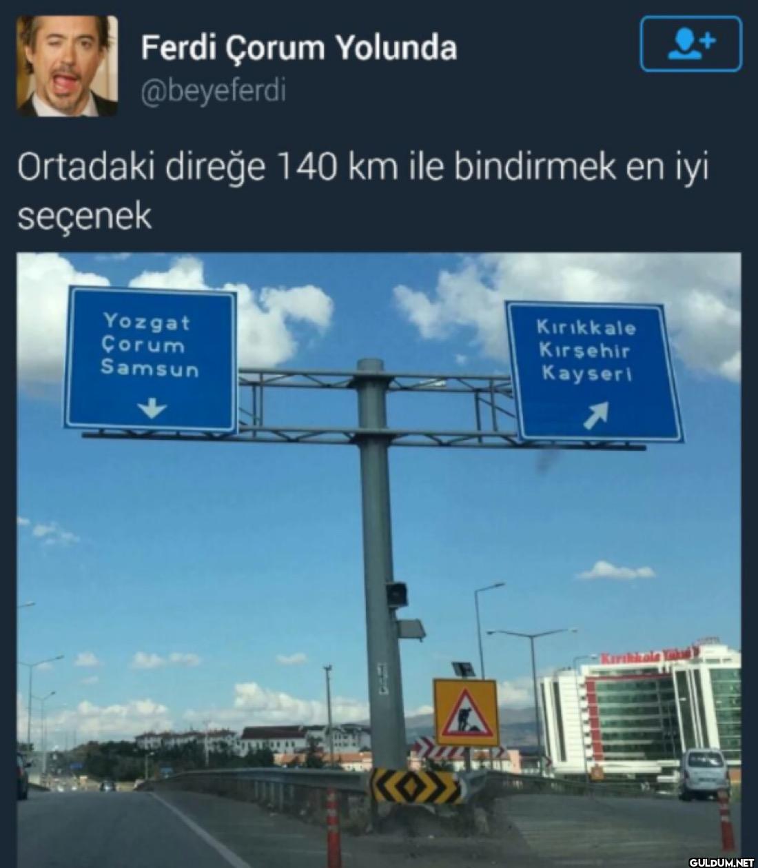 Ortadaki direğe 140 km ile...