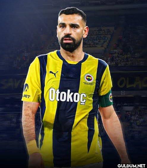 Adama Fenerbahçe forması...
