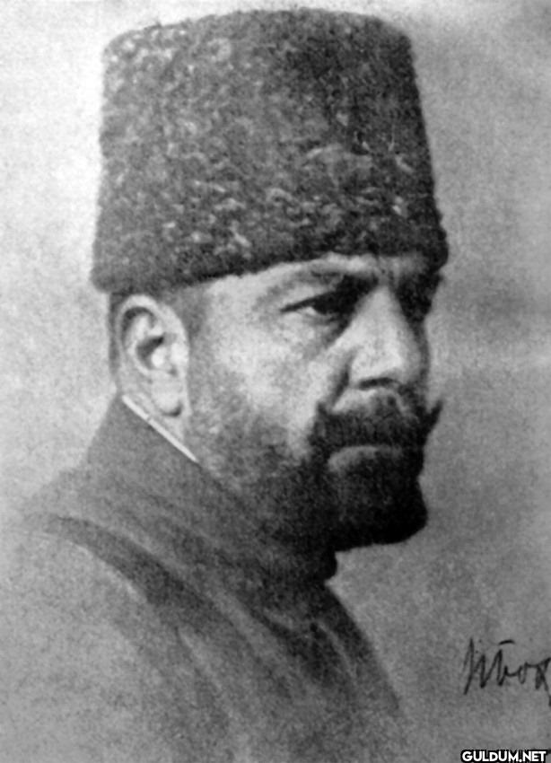 Bahriye Nazırı Cemal Paşa;...