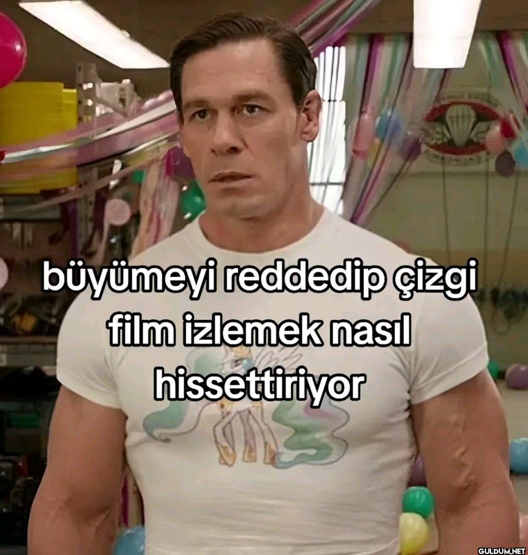 büyümeyi reddedip çizgi...