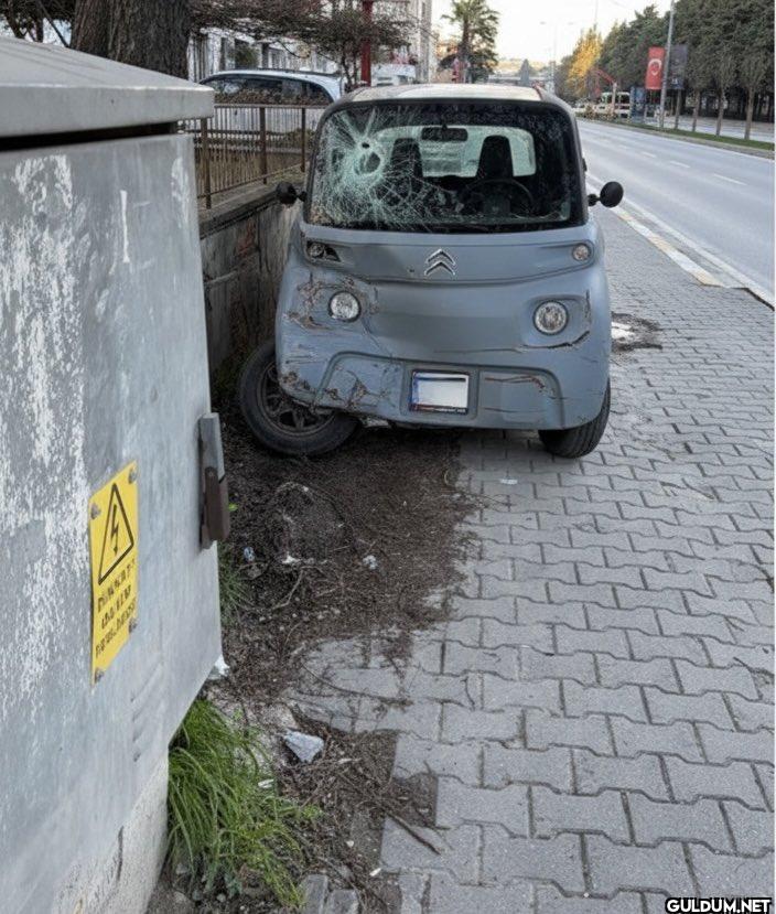 Birinin amisine koymuşlar...