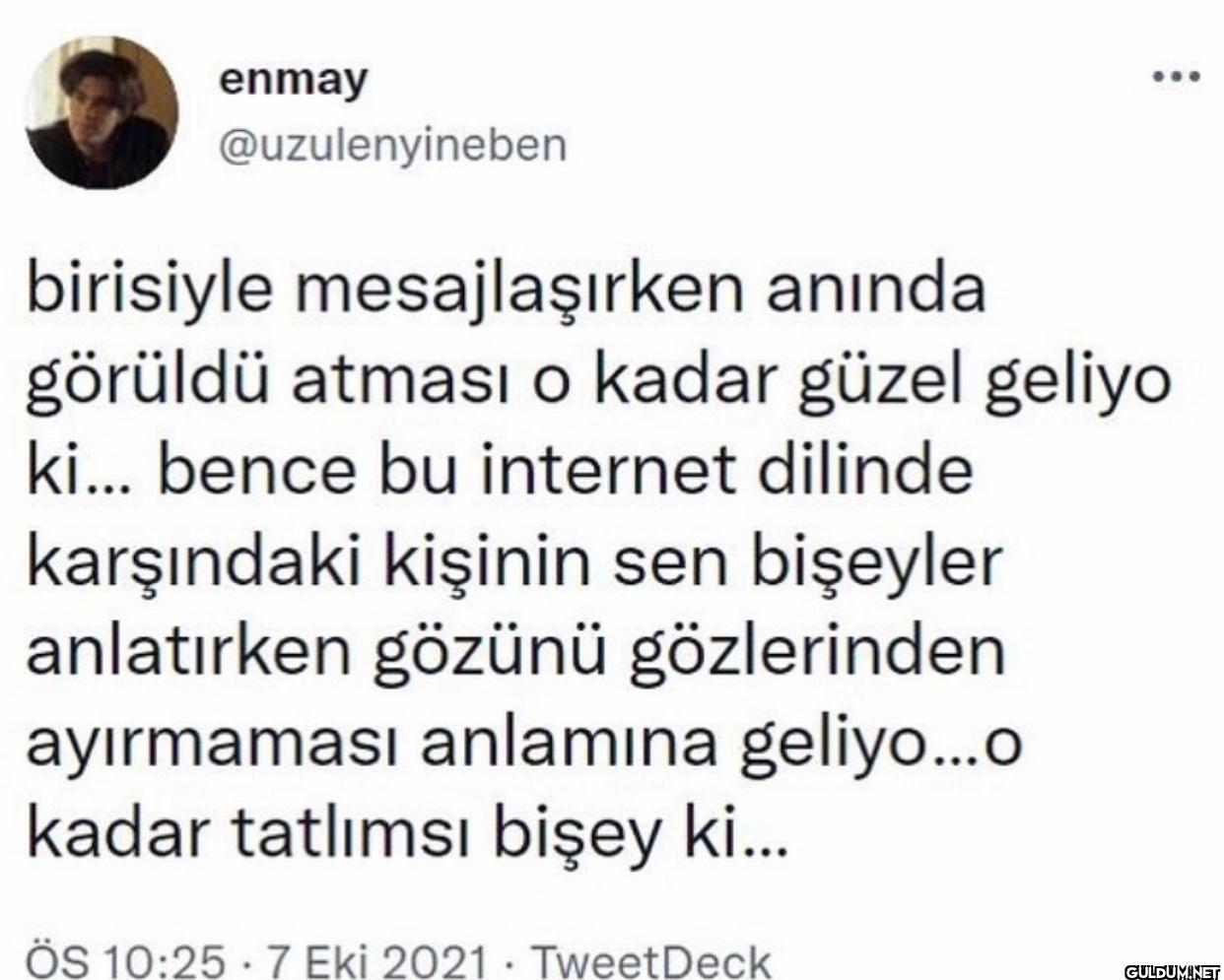 birisiyle mesajlaşırken...