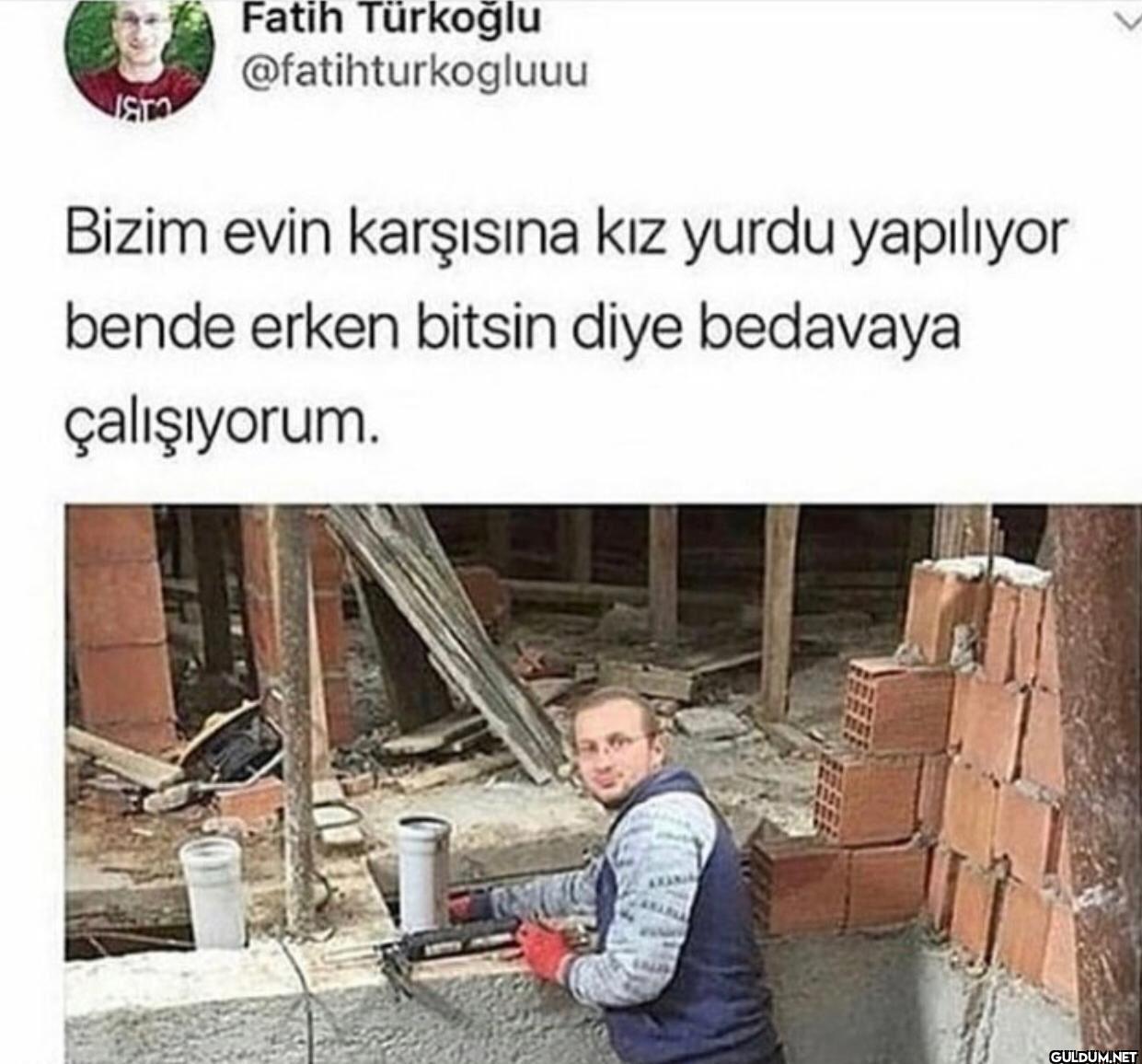 Bizim evin karşısına kız...