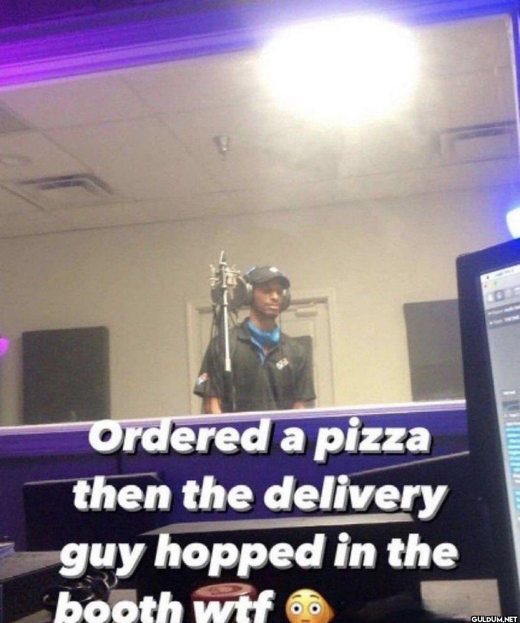 😭😭😭    Ordered a pizza...
