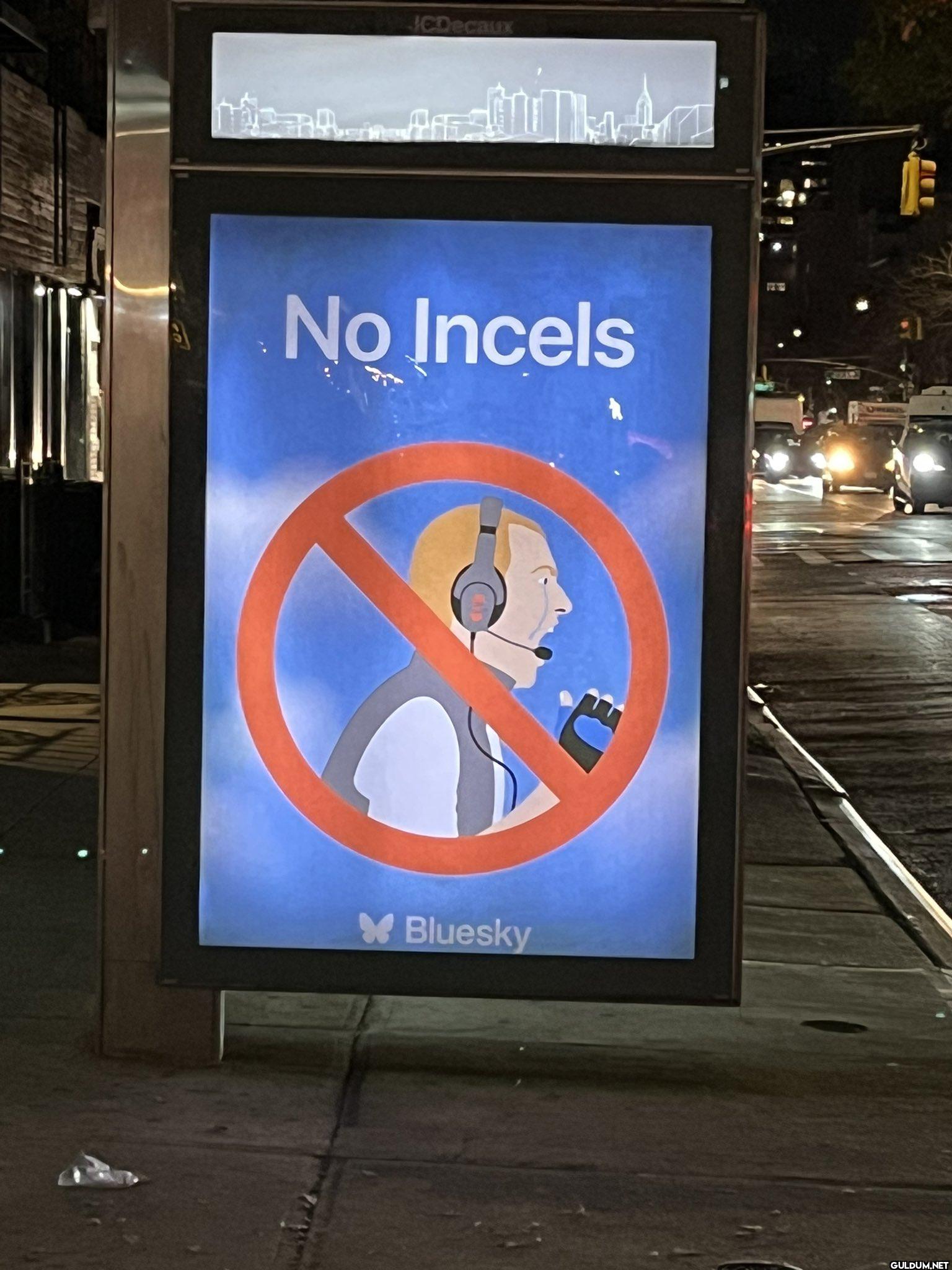 hm    JCDecaux No Incels Bluesky
