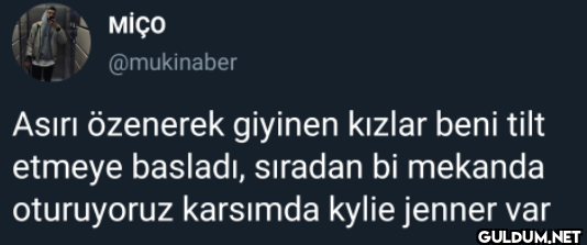 Asırı özenerek giyinen...