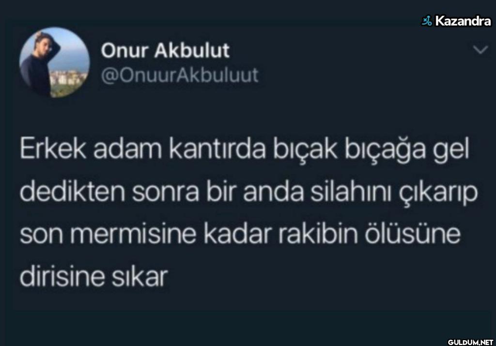 Erkek adam kantırda bıçak...