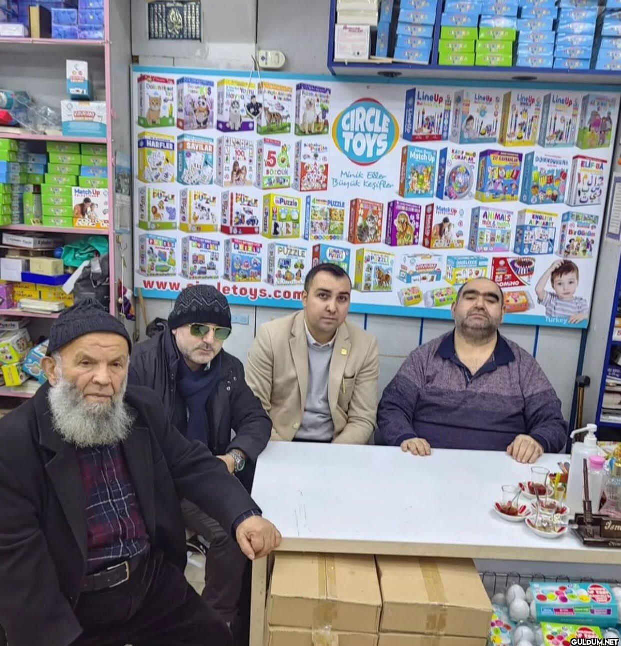 Bunlar bir müzik grubu...