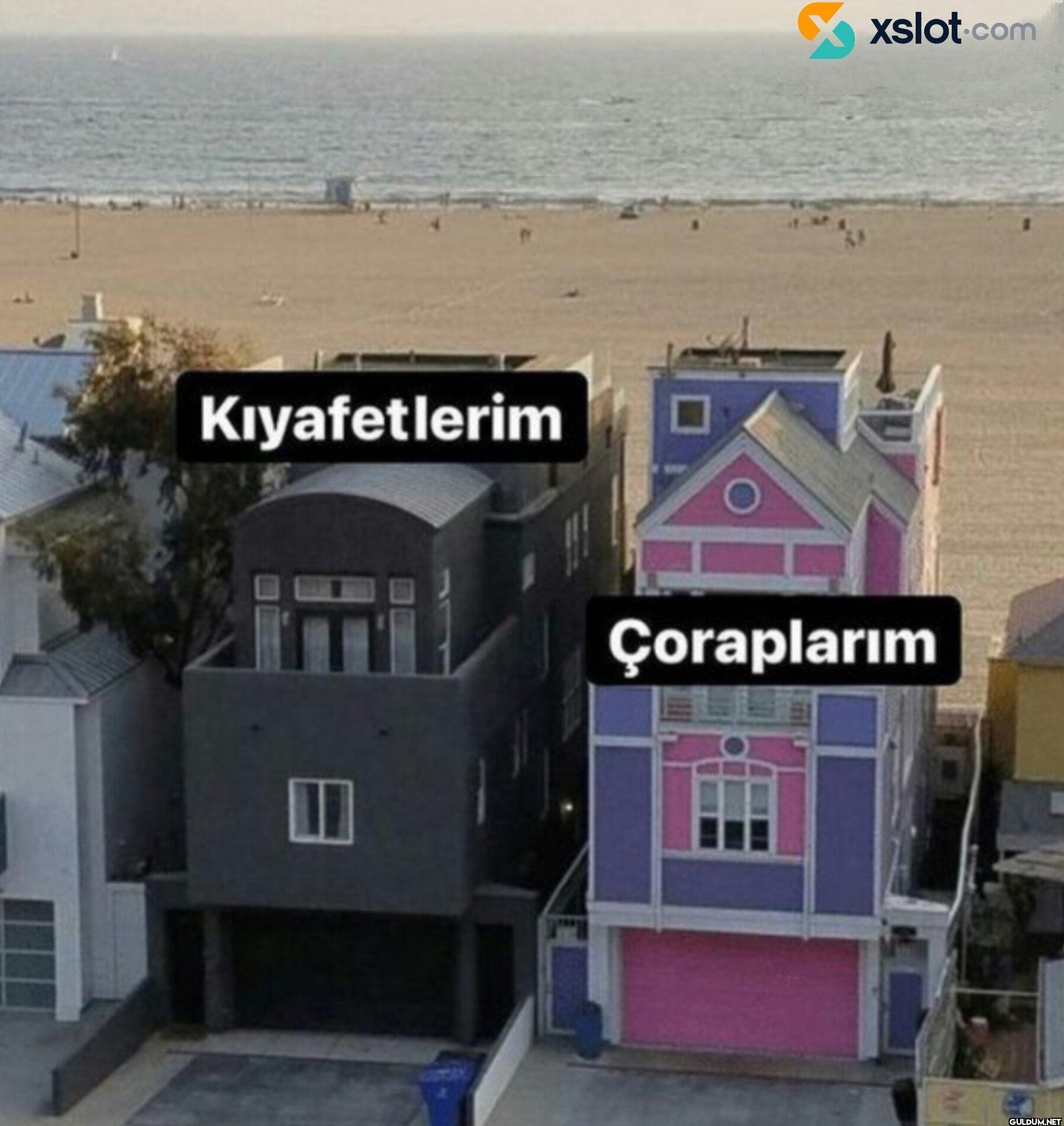 Kıyafetlerim xslot.com Çoraplarım