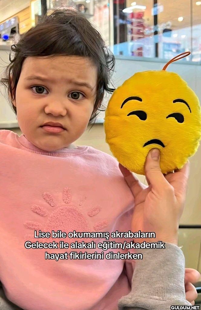Lise bile okumamış...