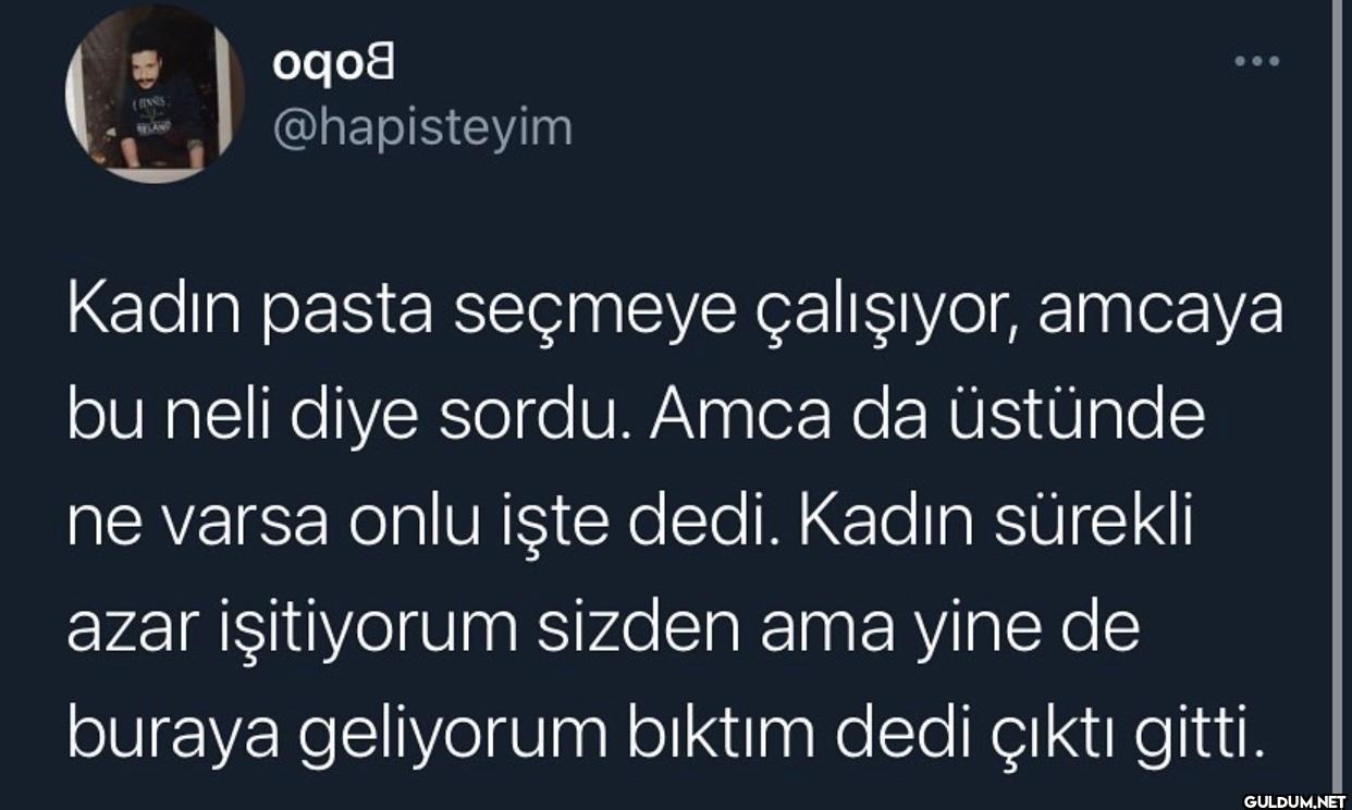 Kadın pasta seçmeye...