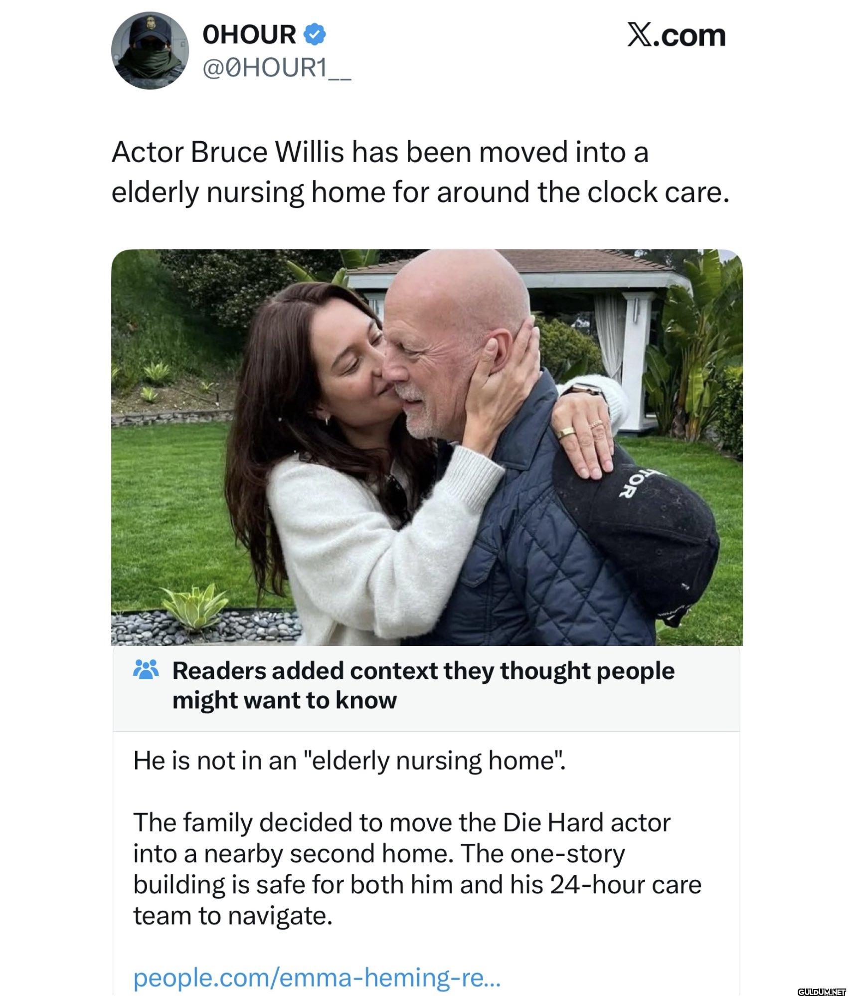 X.com Actor Bruce Willis...