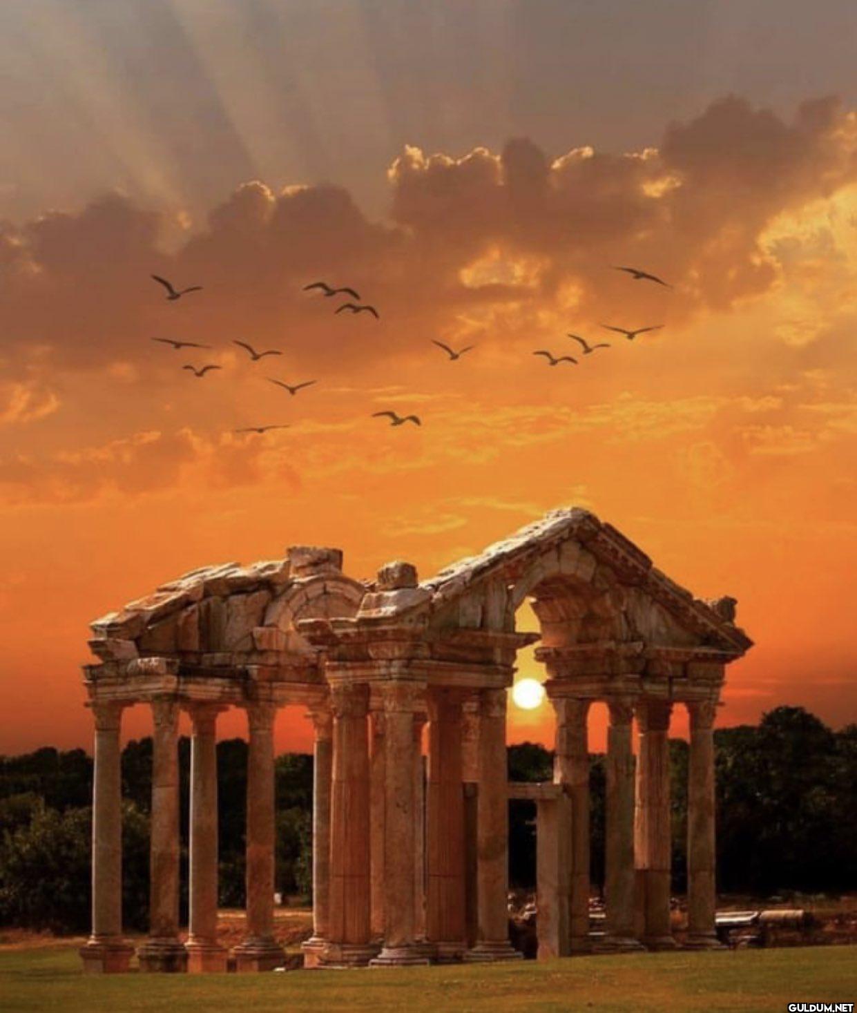 Afrodisias Antik Kenti.  ...