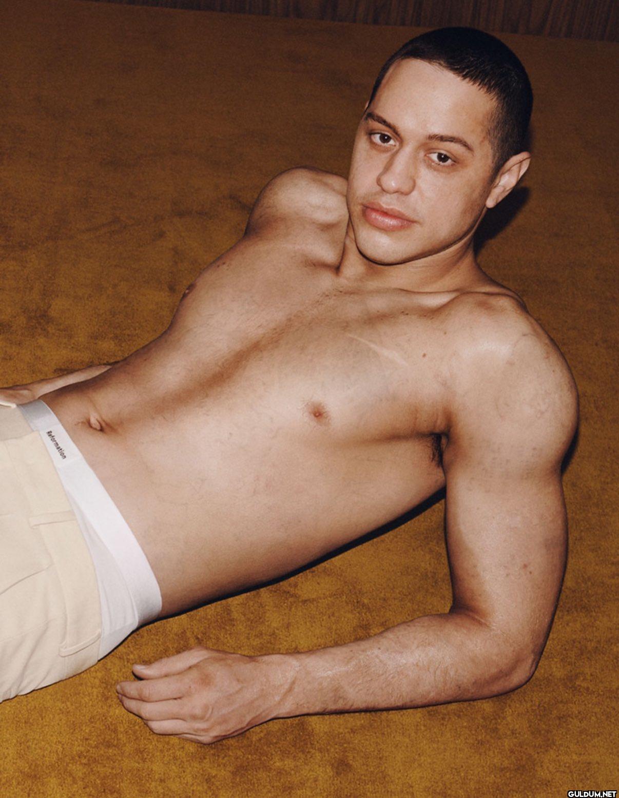 Pete Davidson, dövmelerini...