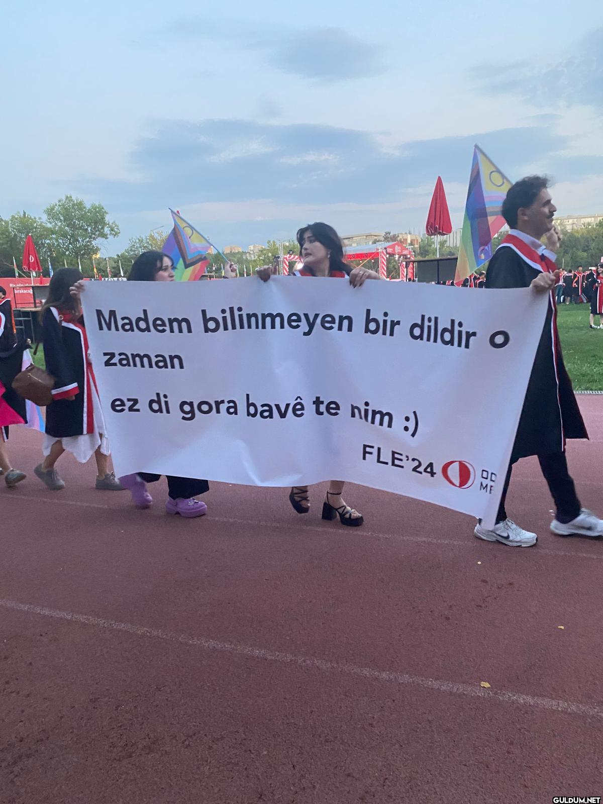 ODTÜ mezuniyetinden...