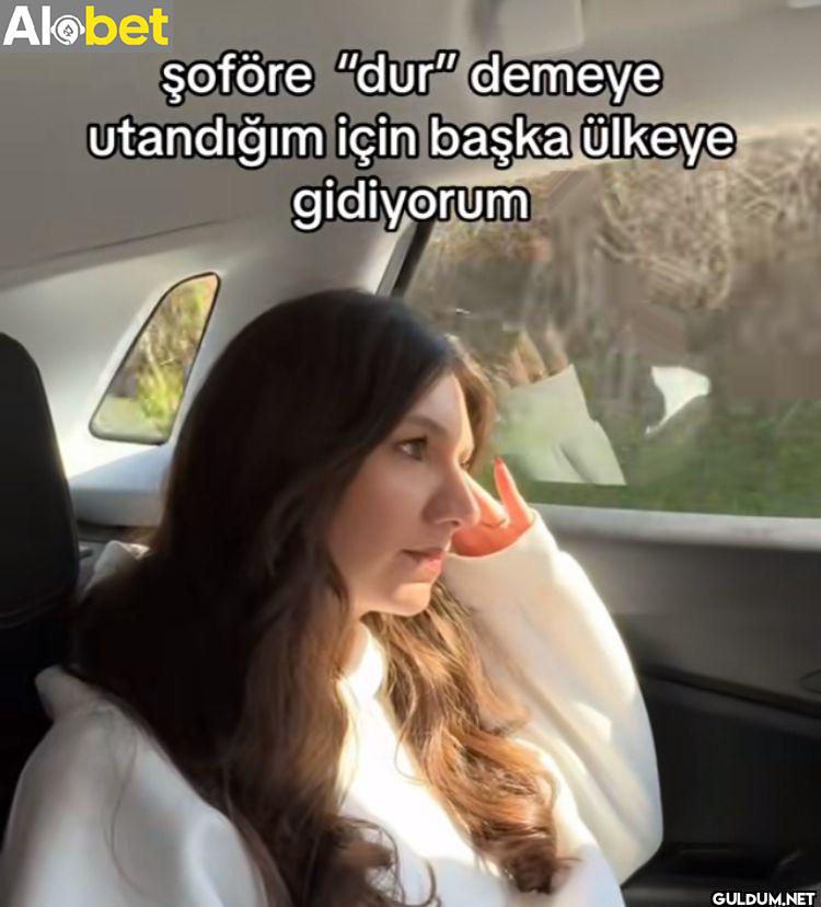 Alobet şoföre "dur" demeye...